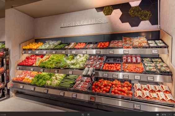 Obst- und Gemüseabteilung bei EDEKA Stolle